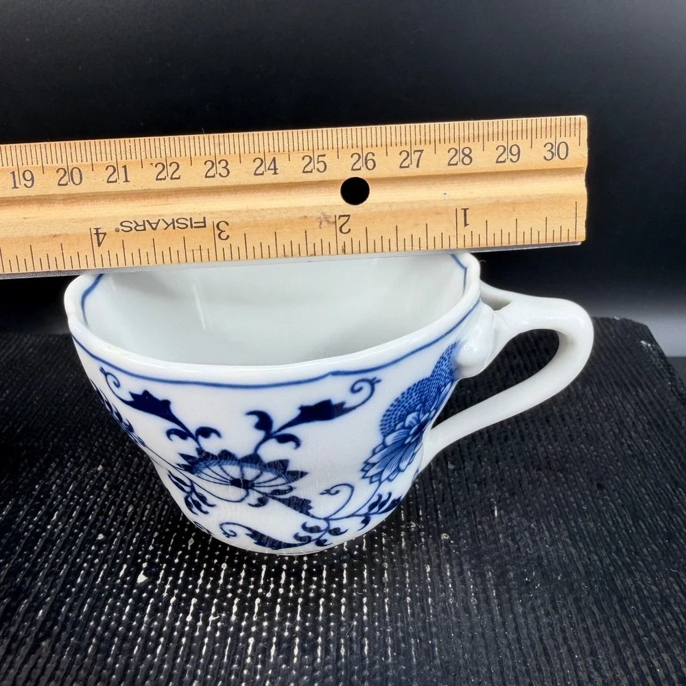 Blue Danube Tea Cup and Saucer Set‎ Blue Onion Floral Porcelain Scalloped Rim